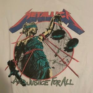 Metallica band shirt size XL